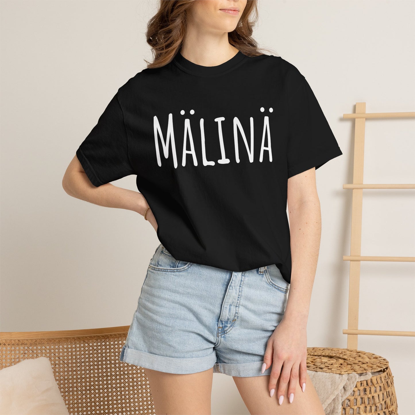 Mälinä T-Shirt (White Text)